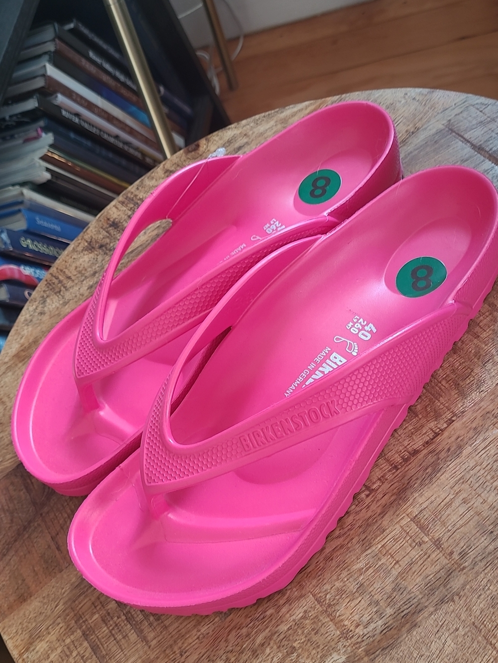 NWT SIZE 9 WOMENS/7 MENS Birkenstock Women’s Pink EVA Honolulu Sandals